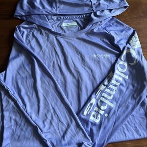 Columbia Omni-Shade hooded size small